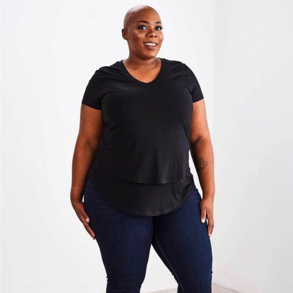 Latched Mama Boyfriend Tee
